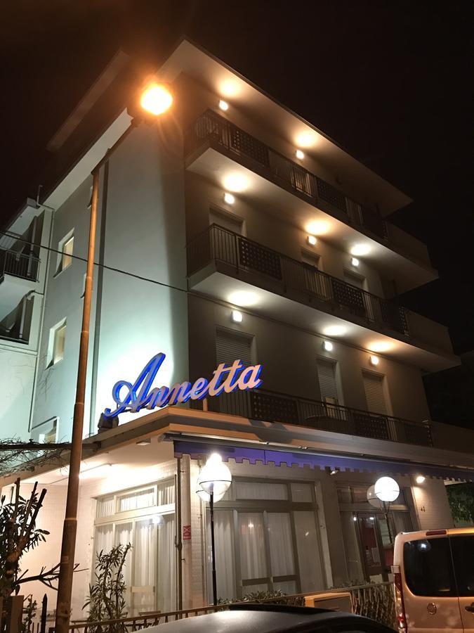 Hotel Annetta 里米尼 外观 照片